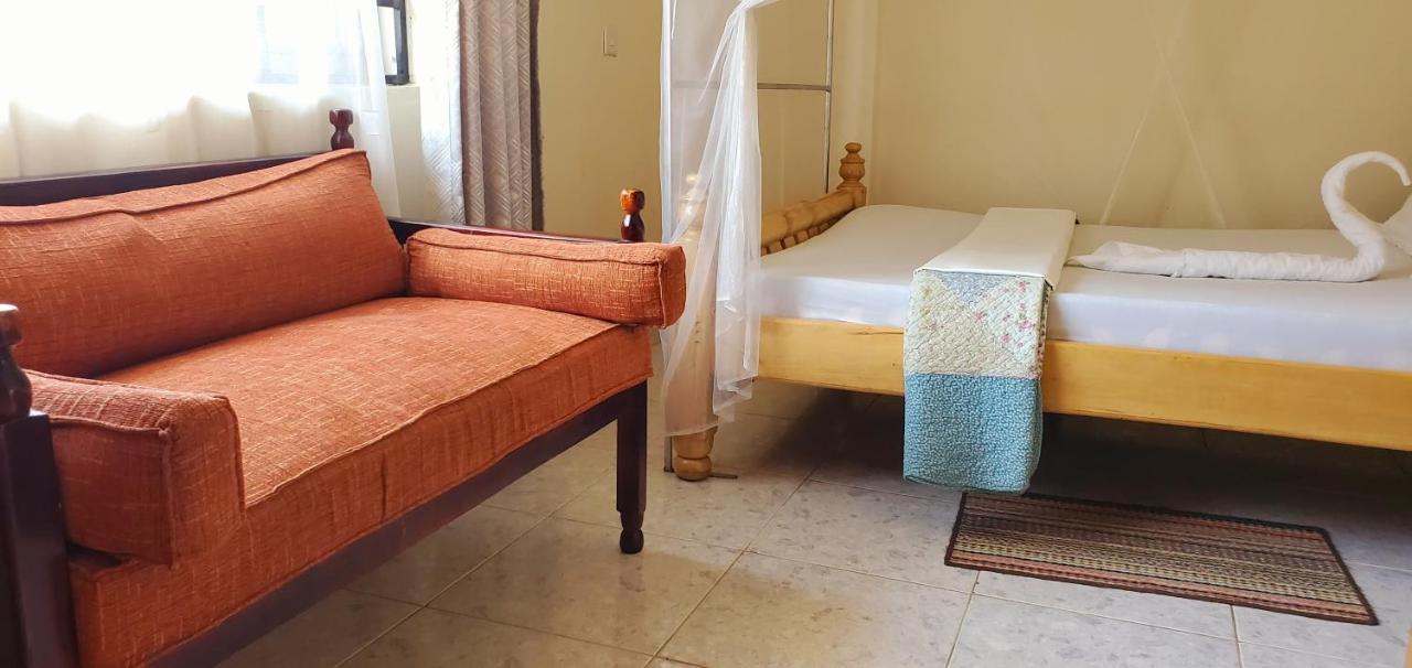 La Feve Beach Bed And Breakfast Entebbe Luaran gambar